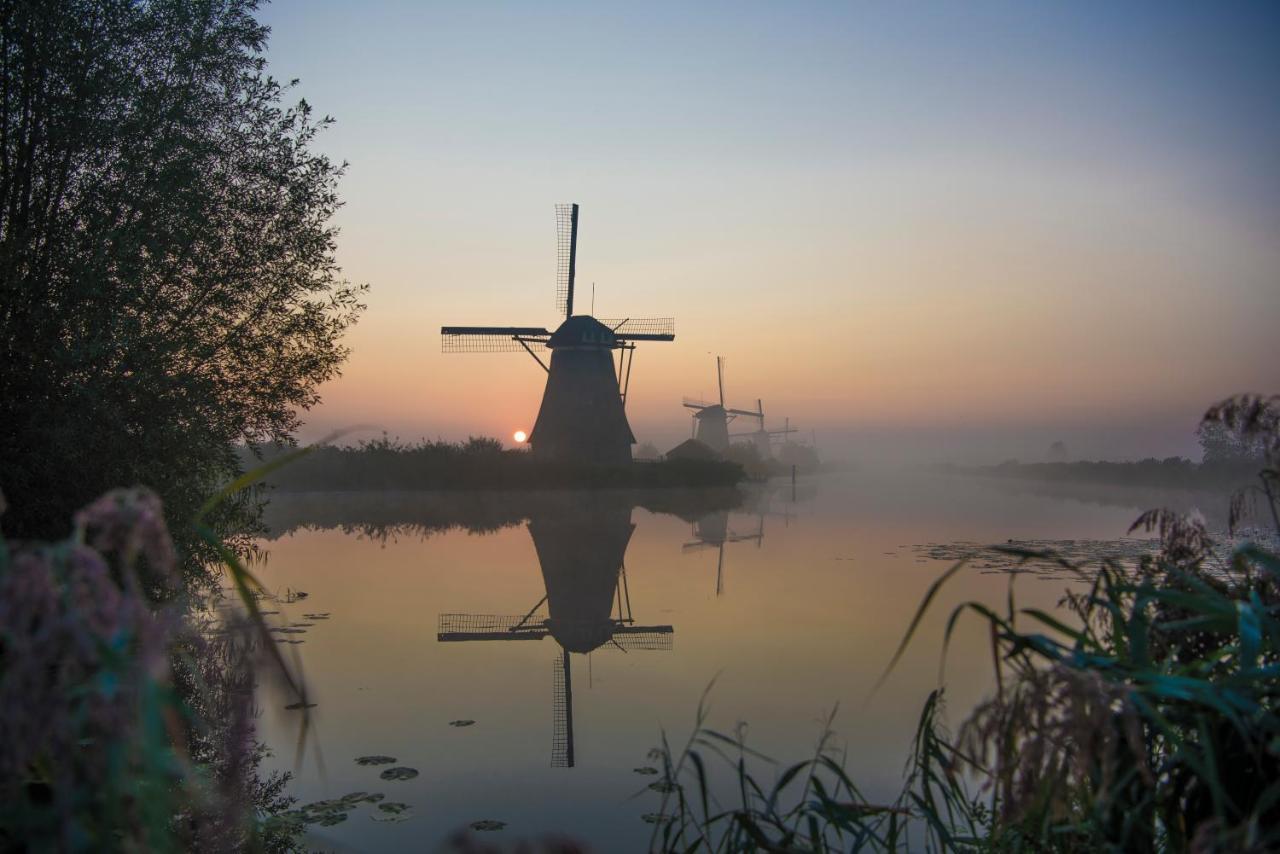 B & B Meet The Dutch Ridderkerk Bagian luar foto